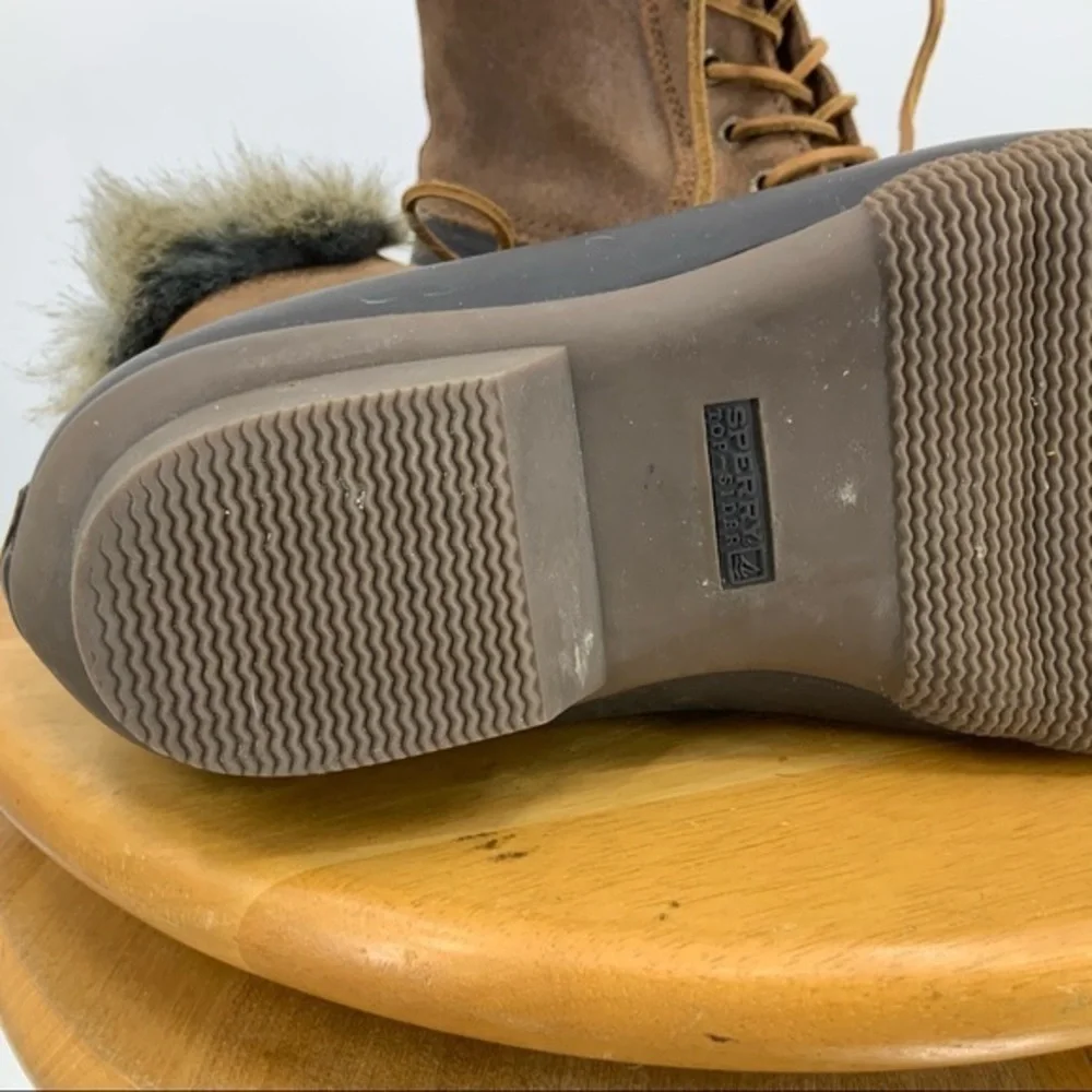 Sperrys faux fur  trimmed rubber duck boot 8.5